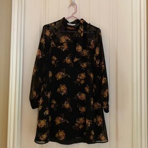 Zara floral mini size M
